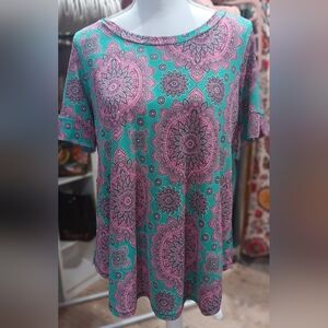 Ashley roads (honey me) top. Teal and pink Mandela print  NWT